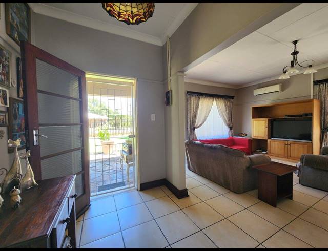 3 BEDROOM HOUSE SOLD IN ROTHDENE